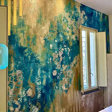 The Ocean Apartment *